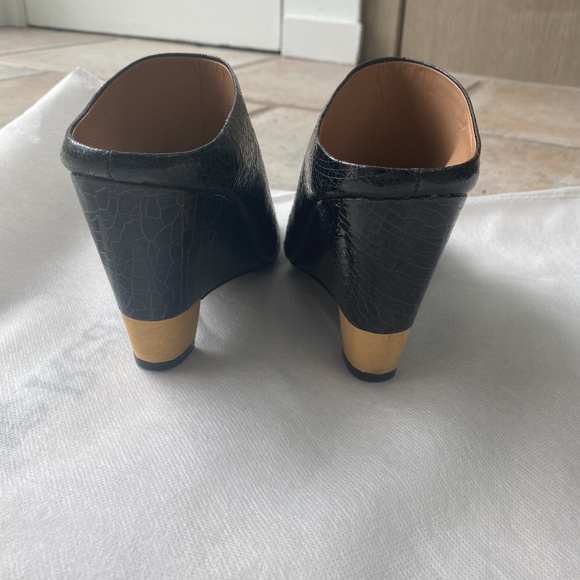 Signature by Vince Camuto Peep-Toe Leather Mules - Picture 6 of 9